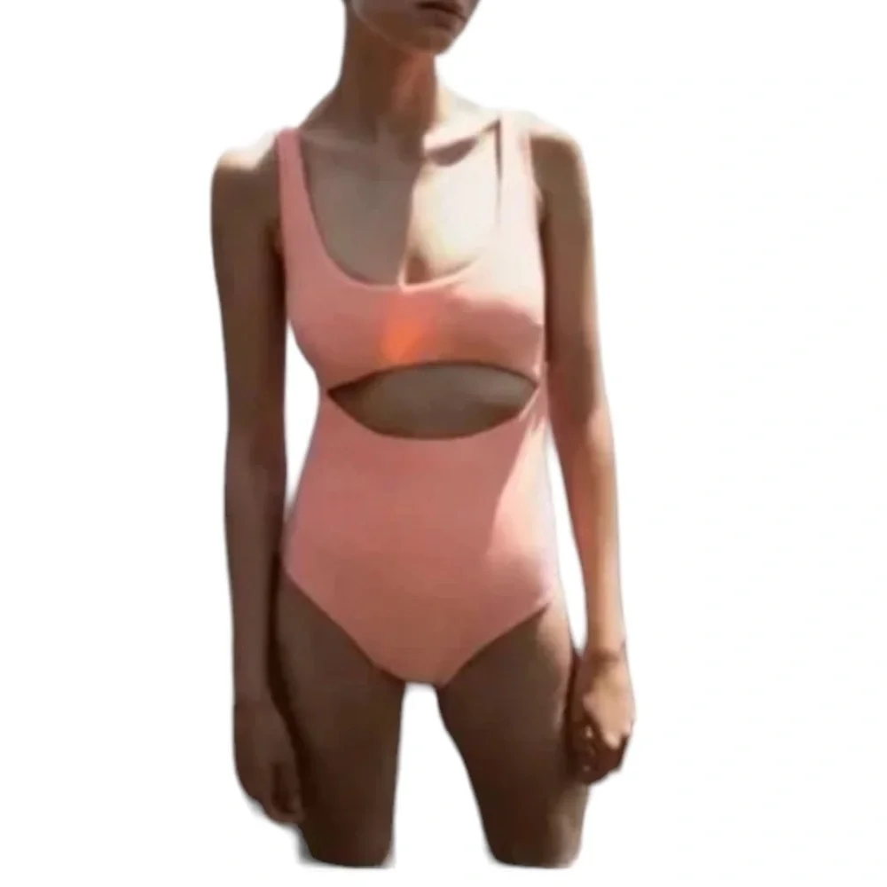 ZARA: NWT Cutout One Piece Swimsuit Orange -Size Small